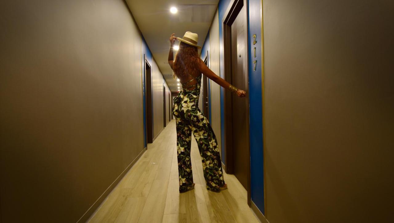 Adonis Cupecoy Hotel Simpson Bay Buitenkant foto