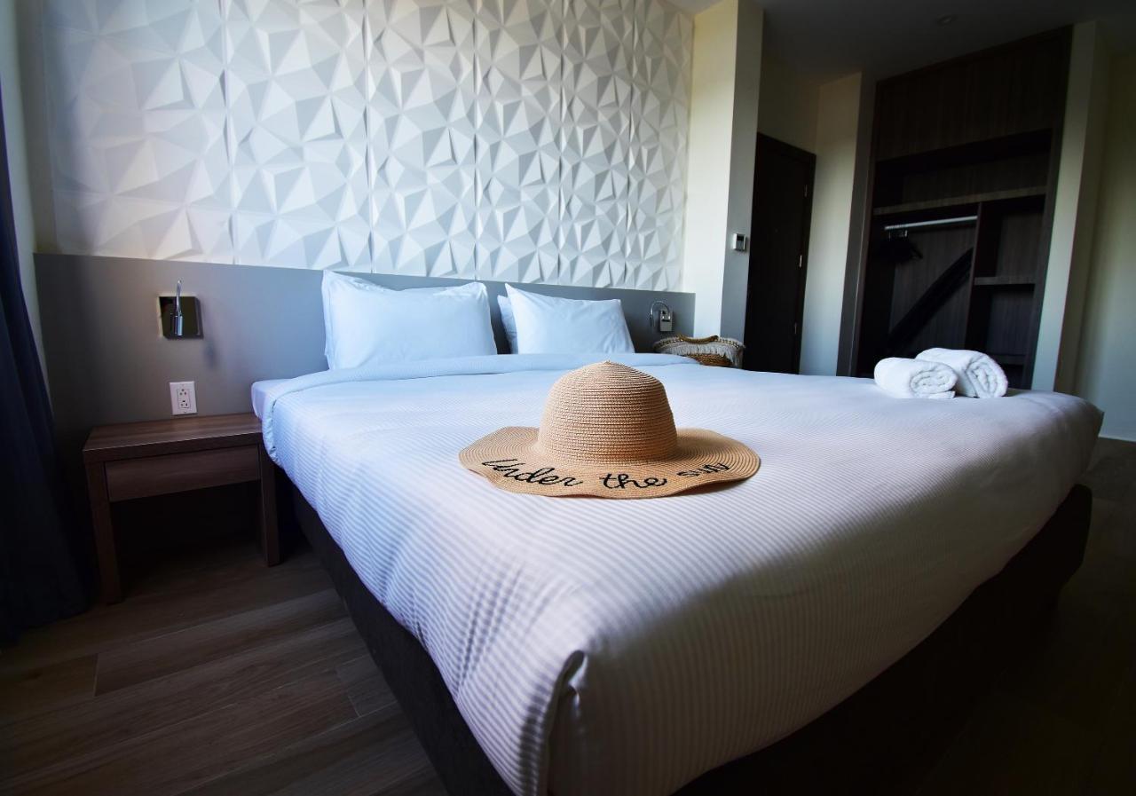 Adonis Cupecoy Hotel Simpson Bay Buitenkant foto